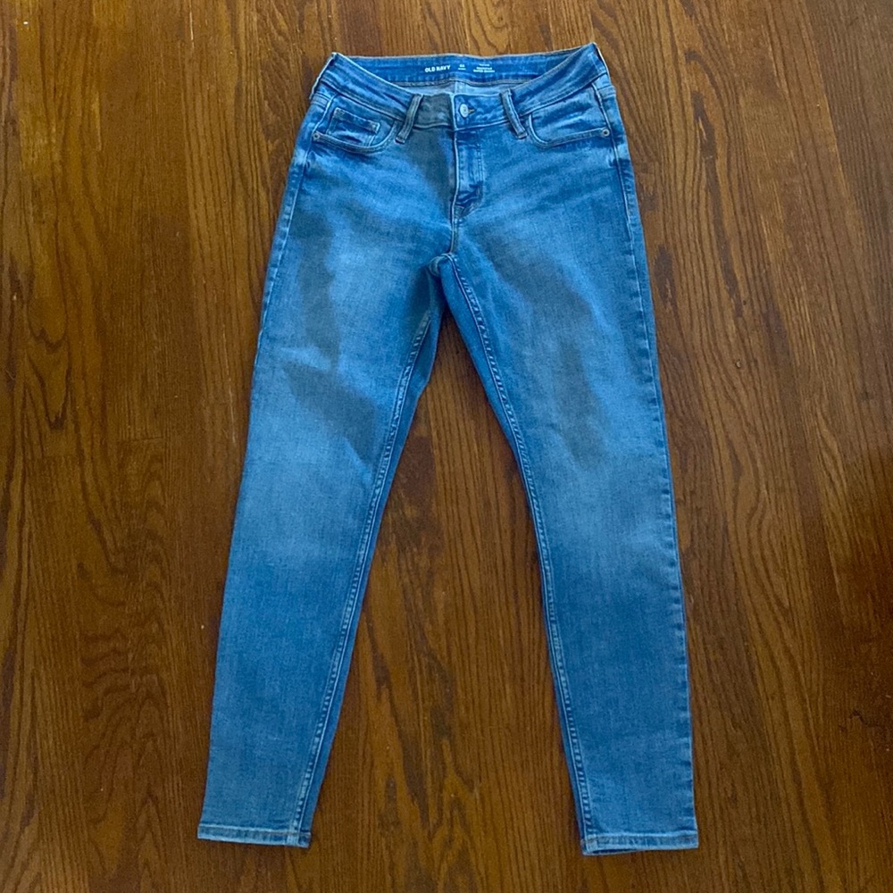 Old Navy Women's Skinny Jeans - Medium Blue Wash